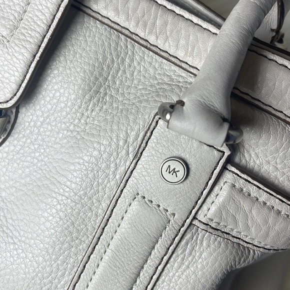 SOLD - Picture 4 of 9